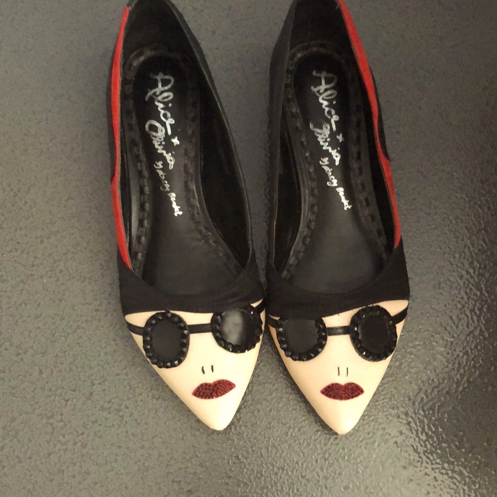 Stacey face flats